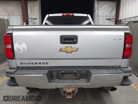 ✅ 2015 Chevrolet Silverado 2500HD Work Truck • VIN: 1GC2KUEGXFZ542615 • Lot: 42372675. Wystawiony na IAAI z przebiegiem 154 300 mil. Bezpłatny archiwum sprzedaży aukcyjnych z USA i szczegółowy raport historii pojazdu na DreamBid. Zdjęcie 16.