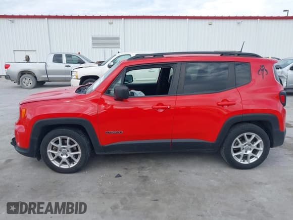 ✅ 2020 Jeep Renegade Sport • VIN: ZACNJAAB8LPL39108 • Lot: 43678734. Listed on IAAI with 114,201 mi. Free auction sales archive from the USA and detailed vehicle history report at DreamBid. Image 15.