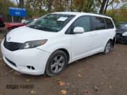 ✅ 2011 Toyota Sienna LE • VIN: 5TDKK3DC5BS030636 • Lot: 43583642. Listed on IAAI with 298,947 mi. Free auction sales archive from the USA and detailed vehicle history report at DreamBid. Image 2.