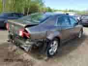 2010 Chevrolet Malibu 1LS z VIN 1G1ZB5E02AF262603, wystawiony jako Copart lot #57138915 z przebiegiem 128 992 mil mil oraz Szkoda całkowita • Salvage title. Historia ofert i sprzedaży dostępna na DreamBid. Obrazek 3.