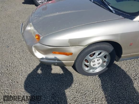 ✅ 2000 Saturn SL • VIN: 1G8ZK5277YZ178949 • Lot: 42153880. Wystawiony na IAAI z przebiegiem 105 203 mil. Bezpłatny archiwum sprzedaży aukcyjnych z USA i szczegółowy raport historii pojazdu na DreamBid. Zdjęcie 6.