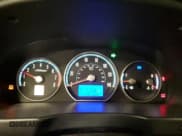 ✅ 2008 Hyundai Santa Fe GLS • VIN: 5NMSG13D78H184664 • Lot: 82129164. Listed on Copart with 170,163 mi. Free auction sales archive from the USA and detailed vehicle history report at DreamBid. Image 9.