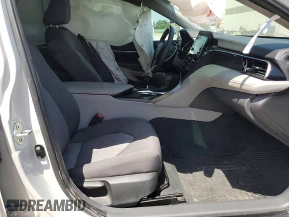 2022 Toyota Camry LE с VIN 4T1R11BK7NU055288, выставлен на аукционе Copart как лот 67012075 с пробегом 106 728 миль миль и Списание • Salvage title. История ставок и продаж доступна на DreamBid. Изображение 7.