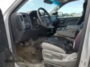 ✅ 2018 Chevrolet Silverado 1500 LS • VIN: 1GCRCNEH0JZ287301 • Лот: 61729555. Опубликован ранее на Copart с пробегом 208 002 миль. Бесплатный доступ к архиву аукционных продаж из США и подробный отчёт об истории автомобиля на DreamBid. Изображение 7.