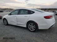 ✅ 2015 Chrysler 200 Limited • VIN: 1C3CCCABXFN607609 • Lot: 92898305. Wystawiony na Copart z przebiegiem 104 068 mil. Bezpłatny archiwum sprzedaży aukcyjnych z USA i szczegółowy raport historii pojazdu na DreamBid. Zdjęcie 2.