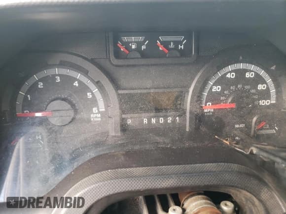 ✅ 2010 Ford Econoline Cargo Commercial • VIN: 1FTSS3EL8ADA57144 • Lot: 72791634. Wystawiony na Copart z przebiegiem Nie podano. Bezpłatny archiwum sprzedaży aukcyjnych z USA i szczegółowy raport historii pojazdu na DreamBid. Zdjęcie 9.