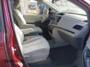 ✅ 2011 Toyota Sienna LE • VIN: 5TDKK3DCXBS013847 • Lot: 43835303. Listed on IAAI with 153,039 mi. Free auction sales archive from the USA and detailed vehicle history report at DreamBid. Image 5.