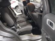 ✅ 2013 Ford Explorer XLT • VIN: 1FM5K7D88DGA25830 • Lot: 41712216. Wystawiony na IAAI z przebiegiem 177 186 mil. Bezpłatny archiwum sprzedaży aukcyjnych z USA i szczegółowy raport historii pojazdu na DreamBid. Zdjęcie 8.