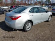 ✅ 2015 Toyota Corolla LE • VIN: 2T1BURHE8FC303768 • Lot: 43634679. Wystawiony na IAAI z przebiegiem 84 328 mil. Bezpłatny archiwum sprzedaży aukcyjnych z USA i szczegółowy raport historii pojazdu na DreamBid. Zdjęcie 4.