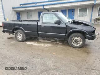 ✅ 1999 Chevrolet S-10 LS • VIN: 1GCCS1449X8190788 • Лот: 81753624. Опубликован ранее на Copart с пробегом 261 981 миль. Бесплатный доступ к архиву аукционных продаж из США и подробный отчёт об истории автомобиля на DreamBid. Изображение 4.