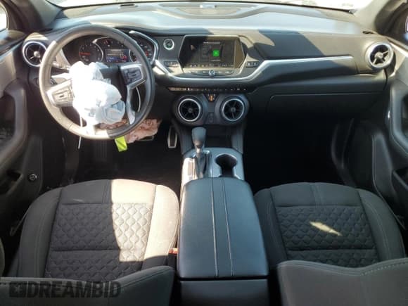 ✅ 2021 Chevrolet Blazer LT • VIN: 3GNKBCR43MS550180 • Lot: 80539635. Listed on Copart with 76,255 mi. Free auction sales archive from the USA and detailed vehicle history report at DreamBid. Image 8.