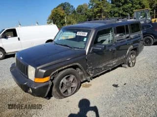 ✅ 2006 Jeep Commander • VIN: 1J8HH48K76C309666 • Lot: 82425085. Wystawiony na Copart z przebiegiem 217 306 mil. Bezpłatny archiwum sprzedaży aukcyjnych z USA i szczegółowy raport historii pojazdu na DreamBid. Zdjęcie 1.