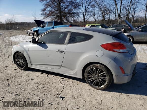 ✅ 2013 Hyundai Veloster RE:MIX • VIN: KMHTC6AD9DU161966 • Lot: 83498514. Wystawiony na Copart z przebiegiem Nie podano. Bezpłatny archiwum sprzedaży aukcyjnych z USA i szczegółowy raport historii pojazdu na DreamBid. Zdjęcie 2.