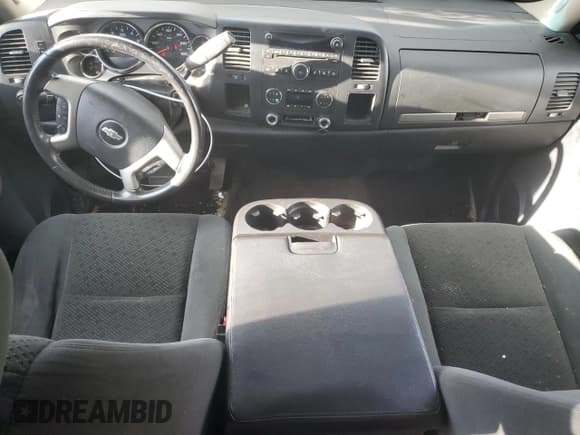 ✅ 2008 Chevrolet Silverado 1500 1LT • VIN: 1GCEC19J98Z301548 • Lot: 89601025. Listed on Copart with 197,977 mi. Free auction sales archive from the USA and detailed vehicle history report at DreamBid. Image 8.