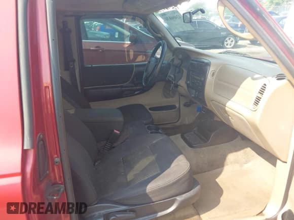 ✅ 2004 Ford Ranger XL Fleet • VIN: 1FTYR44U64PA57698 • Lot: 42466830. Listed on IAAI with 166,975 mi. Free auction sales archive from the USA and detailed vehicle history report at DreamBid. Image 5.