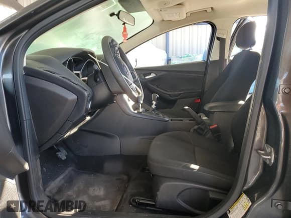 ✅ 2018 Ford Focus SE • VIN: 1FADP3FE4JL276933 • Lot: 90671225. Listed on Copart with 89,503 mi. Free auction sales archive from the USA and detailed vehicle history report at DreamBid. Image 7.