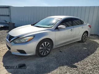 ✅ 2017 Nissan Altima SV • VIN: 1N4AL3AP0HC245759 • Лот: 89667305. Опубликован ранее на Copart с пробегом 95 343 миль. Бесплатный доступ к архиву аукционных продаж из США и подробный отчёт об истории автомобиля на DreamBid. Изображение 1.