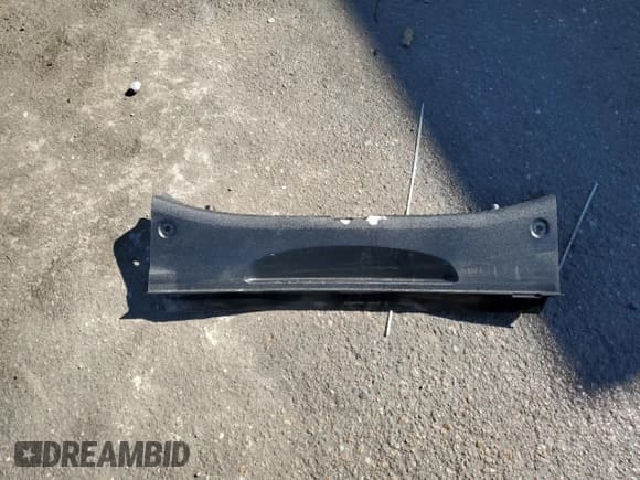 ✅ 2018 Mercedes-Benz C 300 • VIN: 55SWF4KB2JU259265 • Lot: 90358595. Listed on Copart with 71,128 mi. Free auction sales archive from the USA and detailed vehicle history report at DreamBid. Image 12.