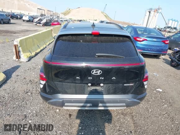 ✅ 2024 Hyundai Kona Limited • VIN: KM8HECA31RU052883 • Lot: 42775977. Listed on IAAI with 16,431 mi. Free auction sales archive from the USA and detailed vehicle history report at DreamBid. Image 16.