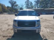 ✅ 2014 Ford F-150 XLT • VIN: 1FTFX1EF8EKE08525 • Lot: 43617904. Wystawiony na IAAI z przebiegiem 358 413 mil. Bezpłatny archiwum sprzedaży aukcyjnych z USA i szczegółowy raport historii pojazdu na DreamBid. Zdjęcie 12.