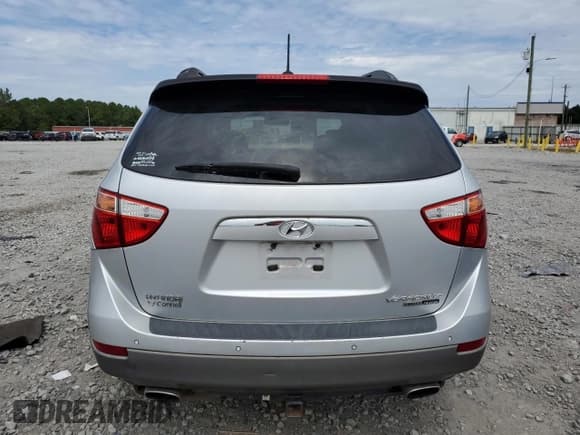 ✅ 2010 Hyundai Veracruz Limited • VIN: KM8NUDCC6AU101010 • Лот: 71343865. Опубликован ранее на Copart с пробегом 185 578 миль. Бесплатный доступ к архиву аукционных продаж из США и подробный отчёт об истории автомобиля на DreamBid. Изображение 6.