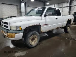 ✅ 1997 Dodge 2500 • VIN: 3B7KF23Z1VG830910 • Лот: 54203445. Опубликован ранее на Copart с пробегом 189 433 миль. Бесплатный доступ к архиву аукционных продаж из США и подробный отчёт об истории автомобиля на DreamBid. Изображение 1.