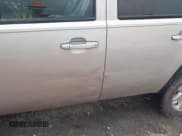 ✅ 2007 GMC Yukon SLE • VIN: 1GKFC13067R270380 • Lot: 42428894. Listed on IAAI with 255,571 mi. Free auction sales archive from the USA and detailed vehicle history report at DreamBid. Image 6.