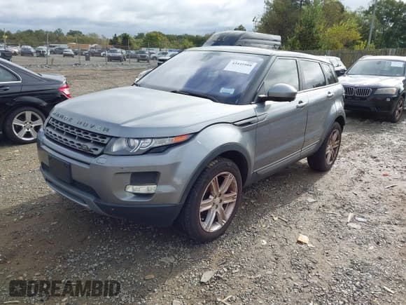 ✅ 2015 Land Rover Range Rover Evoque Pure Premium • VIN: SALVR2BG0FH973464 • Lot: 43441088. Wystawiony na IAAI z przebiegiem 122 550 mil. Bezpłatny archiwum sprzedaży aukcyjnych z USA i szczegółowy raport historii pojazdu na DreamBid. Zdjęcie 17.
