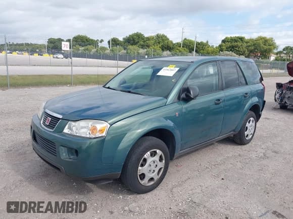 ✅ 2006 Saturn VUE • VIN: 5GZCZ33DX6S858252 • Lot: 42032301. Wystawiony na IAAI z przebiegiem 186 504 mil. Bezpłatny archiwum sprzedaży aukcyjnych z USA i szczegółowy raport historii pojazdu na DreamBid. Zdjęcie 2.
