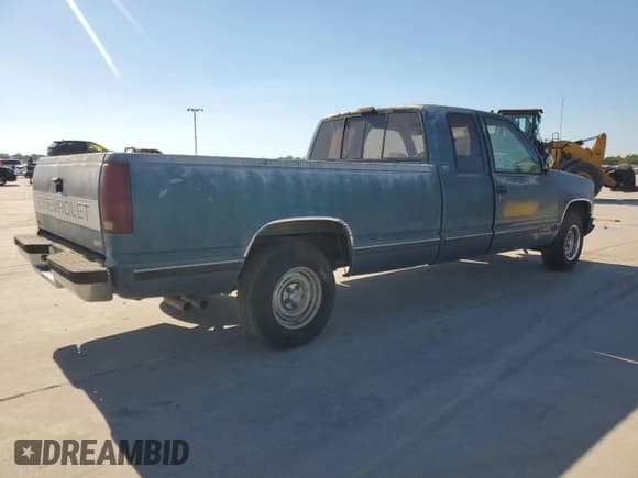 ✅ 1991 Chevrolet Silverado 1500 • VIN: 2GCEC19K8M1160225 • Lot: 73439084. Wystawiony na Copart z przebiegiem 324 398 mil. Bezpłatny archiwum sprzedaży aukcyjnych z USA i szczegółowy raport historii pojazdu na DreamBid. Zdjęcie 3.