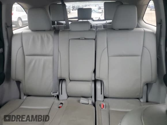 ✅ 2015 Toyota Highlander XLE • VIN: 5TDKKRFH0FS069457 • Lot: 90625155. Wystawiony na Copart z przebiegiem 200 707 mil. Bezpłatny archiwum sprzedaży aukcyjnych z USA i szczegółowy raport historii pojazdu na DreamBid. Zdjęcie 10.