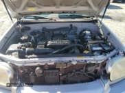 ✅ 2005 Toyota Sequoia Limited • VIN: 5TDZT38AX5S251819 • Lot: 72039945. Wystawiony na Copart z przebiegiem 307 926 mil. Bezpłatny archiwum sprzedaży aukcyjnych z USA i szczegółowy raport historii pojazdu na DreamBid. Zdjęcie 12.