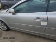 ✅ 2007 Volvo C70 • VIN: YV1MC68247J025693 • Lot: 74004384. Wystawiony na Copart z przebiegiem Nie podano. Bezpłatny archiwum sprzedaży aukcyjnych z USA i szczegółowy raport historii pojazdu na DreamBid. Zdjęcie 12.