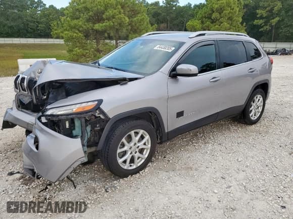 ✅ 2018 Jeep Cherokee Latitude • VIN: 1C4PJLCB5JD574405 • Lot: 84430205. Listed on Copart with 191,681 mi. Free auction sales archive from the USA and detailed vehicle history report at DreamBid. Image 1.