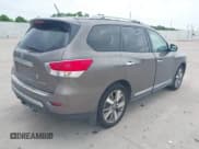 ✅ 2014 Nissan Pathfinder S • VIN: 5N1AR2MNXEC735811 • Lot: 42904791. Listed on IAAI with 170,146 mi. Free auction sales archive from the USA and detailed vehicle history report at DreamBid. Image 4.