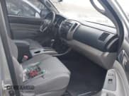 ✅ 2012 Toyota Tacoma • VIN: 3TMLU4ENXCM083340 • Lot: 41704584. Listed on IAAI with 120,944 mi. Free auction sales archive from the USA and detailed vehicle history report at DreamBid. Image 5.