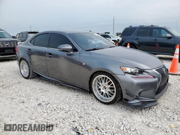 ✅ 2014 Lexus IS 250 • VIN: JTHBF1D2XE5020001 • Lot: 57647155. Listed on Copart with 86,722 mi. Free auction sales archive from the USA and detailed vehicle history report at DreamBid. Image 4.