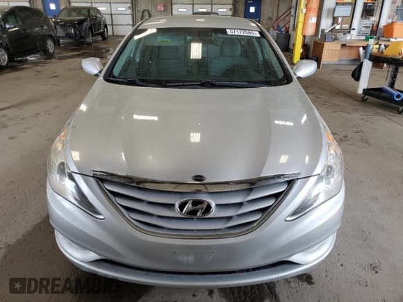 ✅ 2013 Hyundai Sonata GLS • VIN: 5NPEB4AC2DH727262 • Lot: 57172585. Wystawiony na Copart z przebiegiem 200 473 mil. Bezpłatny archiwum sprzedaży aukcyjnych z USA i szczegółowy raport historii pojazdu na DreamBid. Zdjęcie 5.