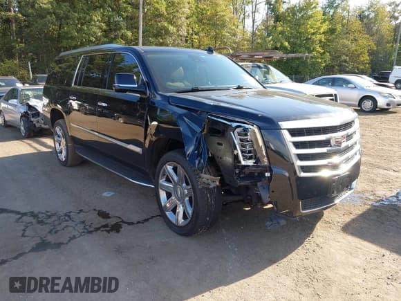 ✅ 2020 Cadillac Escalade ESV Luxury • VIN: 1GYS4HKJ8LR183790 • Lot: 43353430. Wystawiony na IAAI z przebiegiem 90 925 mil. Bezpłatny archiwum sprzedaży aukcyjnych z USA i szczegółowy raport historii pojazdu na DreamBid. Zdjęcie 1.