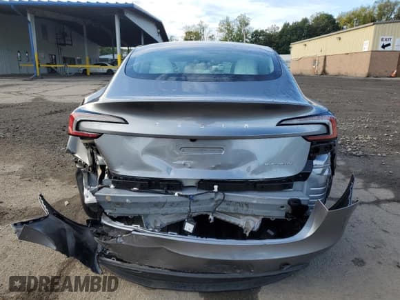 ✅ 2025 Tesla Model 3 Long Range • VIN: 5YJ3E1EB7SF876020 • Lot: 81794935. Wystawiony na Copart z przebiegiem 12 056 mil. Bezpłatny archiwum sprzedaży aukcyjnych z USA i szczegółowy raport historii pojazdu na DreamBid. Zdjęcie 6.