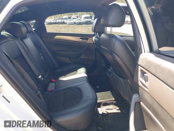 2019 Hyundai Sonata SEL with VIN 5NPE34AF1KH733185, listed as a IAAI auction lot 43063846 with 92,109 mi miles and . Bid and sale history available at DreamBid. Image 8.