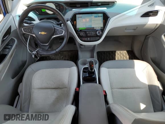 ✅ 2017 Chevrolet Bolt EV Premier • VIN: 1G1FX6S0XH4184723 • Lot: 68711104. Wystawiony na Copart z przebiegiem 57 178 mil. Bezpłatny archiwum sprzedaży aukcyjnych z USA i szczegółowy raport historii pojazdu na DreamBid. Zdjęcie 8.