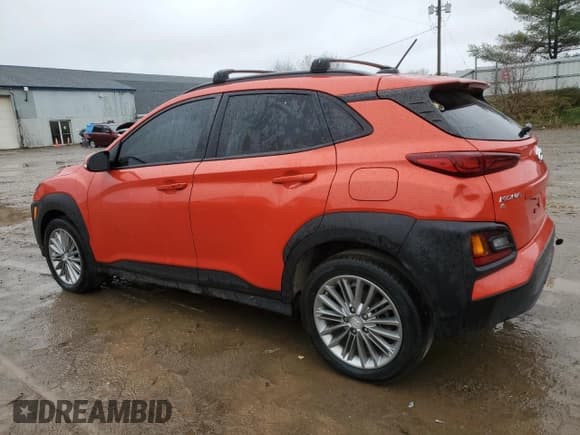 ✅ 2019 Hyundai Kona SEL • VIN: KM8K2CAA7KU251052 • Лот: 75175363. Опубликован ранее на Copart с пробегом 100 886 миль. Бесплатный доступ к архиву аукционных продаж из США и подробный отчёт об истории автомобиля на DreamBid. Изображение 2.