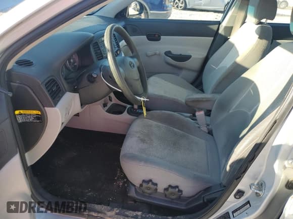 ✅ 2008 Hyundai Accent GLS • VIN: KMHCN46C68U195156 • Лот: 67194305. Опубликован ранее на Copart с пробегом 154 800 миль. Бесплатный доступ к архиву аукционных продаж из США и подробный отчёт об истории автомобиля на DreamBid. Изображение 7.