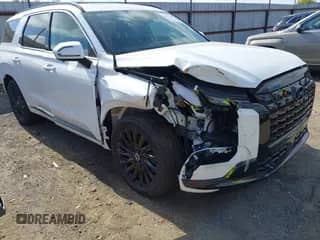 2024 Hyundai Palisade Calligraphy с VIN KM8R7DGE8RU662793, выставлен на аукционе IAAI как лот 37977969 с пробегом 1 202 миль миль и . История ставок и продаж доступна на DreamBid. Изображение 1.