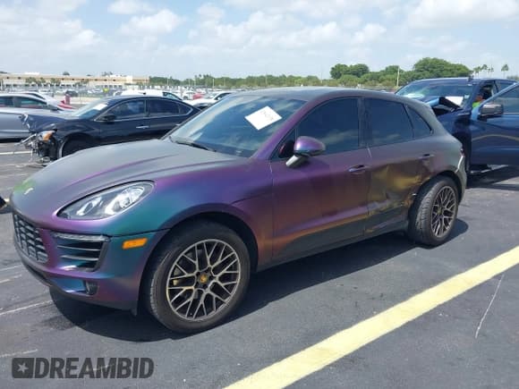 ✅ 2018 Porsche Macan • VIN: WP1AA2A51JLB25403 • Lot: 42842138. Wystawiony na IAAI z przebiegiem 68 358 mil. Bezpłatny archiwum sprzedaży aukcyjnych z USA i szczegółowy raport historii pojazdu na DreamBid. Zdjęcie 17.