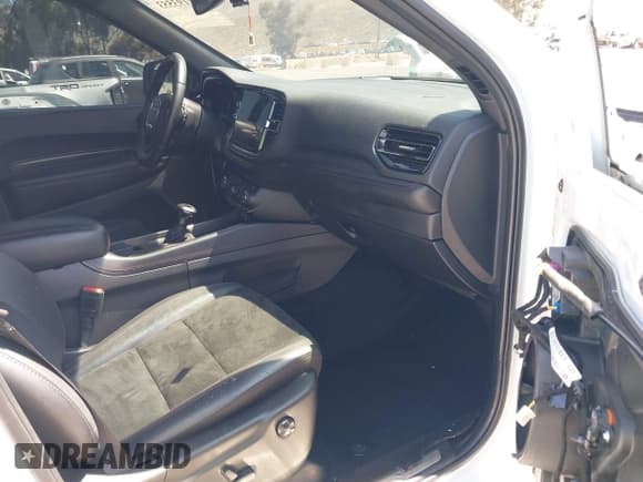 ✅ 2022 Dodge Durango R/T • VIN: 1C4SDJCT2NC213532 • Lot: 42193553. Listed on IAAI with 39,441 mi. Free auction sales archive from the USA and detailed vehicle history report at DreamBid. Image 5.