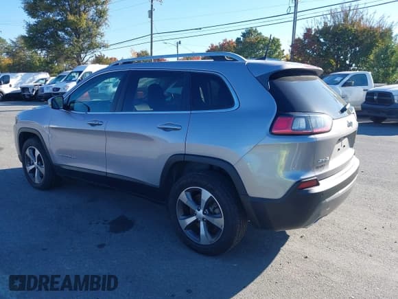 ✅ 2020 Jeep Cherokee Limited • VIN: 1C4PJMDX2LD590435 • Lot: 43582964. Wystawiony na IAAI z przebiegiem 97 291 mil. Bezpłatny archiwum sprzedaży aukcyjnych z USA i szczegółowy raport historii pojazdu na DreamBid. Zdjęcie 3.