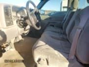 ✅ 2000 GMC Sierra 1500 SLE • VIN: 1GTEK14T5YZ346093 • Лот: 85654524. Опубликован ранее на Copart с пробегом 211 460 миль. Бесплатный доступ к архиву аукционных продаж из США и подробный отчёт об истории автомобиля на DreamBid. Изображение 7.