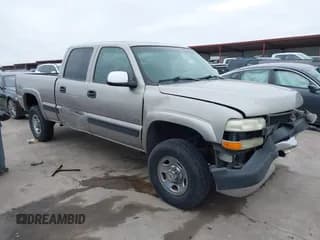 ✅ 2002 Chevrolet Silverado 2500HD LS • VIN: 1GCHC23UX2F178809 • Лот: 41621457. Опубликован ранее на IAAI с пробегом 348 619 миль. Бесплатный доступ к архиву аукционных продаж из США и подробный отчёт об истории автомобиля на DreamBid. Изображение 1.